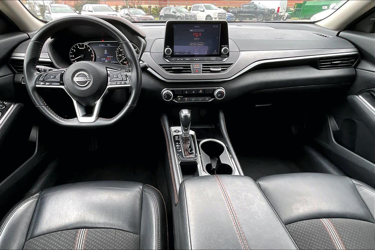 2024 Nissan Altima 2.5 SR Glacier White at AutoNation Ford Gulf Fwy