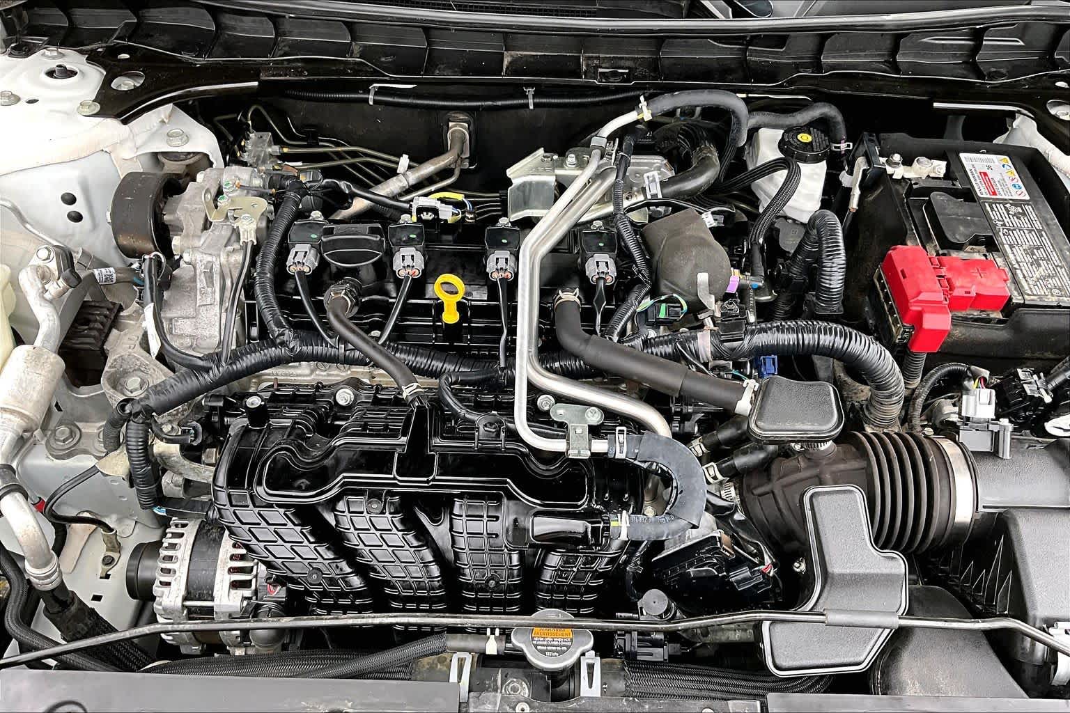 2024 Nissan Altima 2.5 SR Glacier White at AutoNation Ford Gulf Fwy