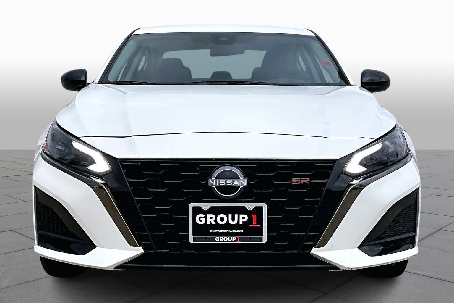 2024 Nissan Altima 2.5 SR Glacier White at AutoNation Ford Gulf Fwy