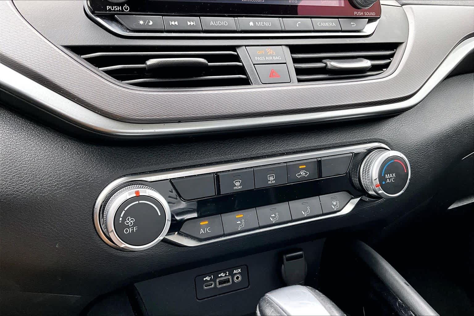 2024 Nissan Altima 2.5 SR Glacier White at AutoNation Ford Gulf Fwy