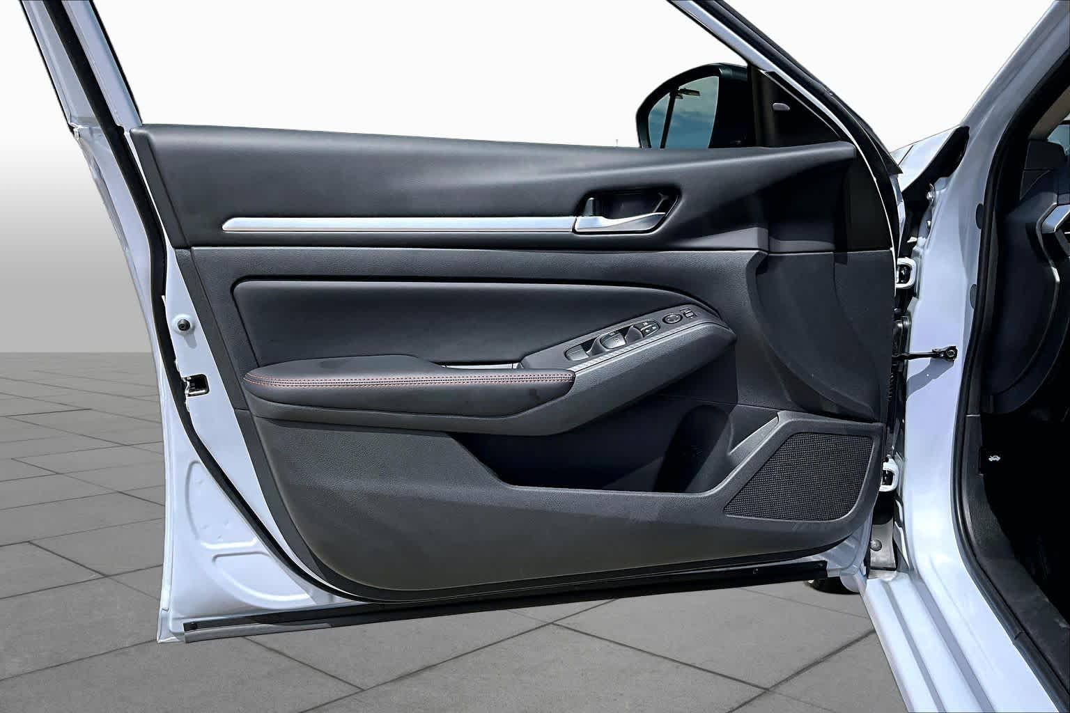 2026 Nissan Altima SR Gray Sky Pearl at AutoNation Chevrolet Gulf Fwy
