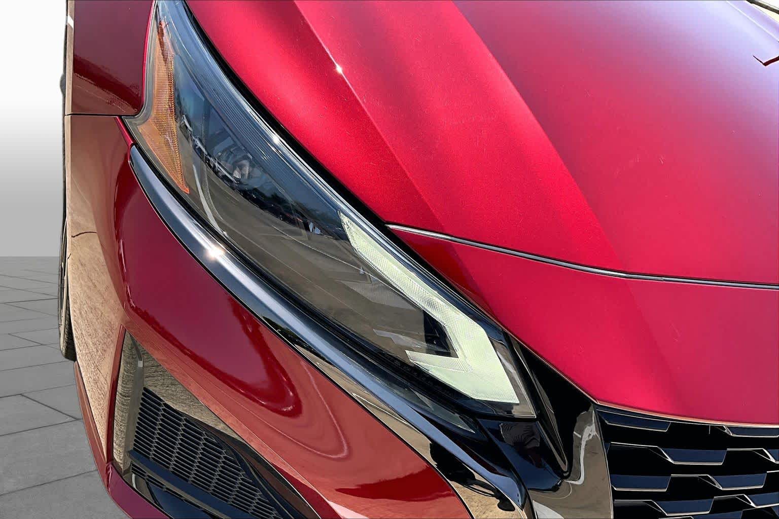 2023 Nissan Altima 2.5 SR Scarlet Ember Tintcoat at Friendly Ford Crosby