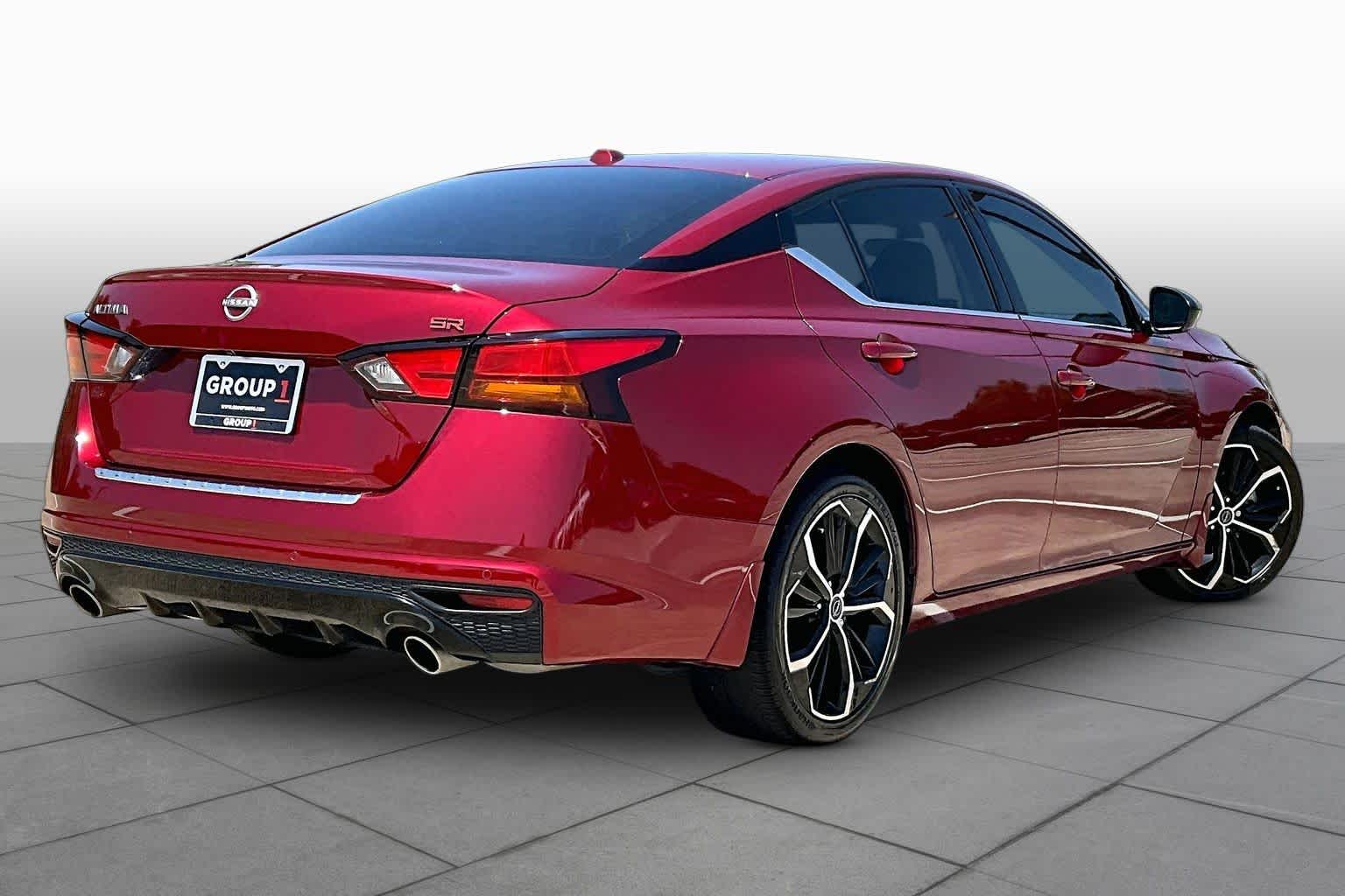 2023 Nissan Altima 2.5 SR Scarlet Ember Tintcoat at Friendly Ford Crosby
