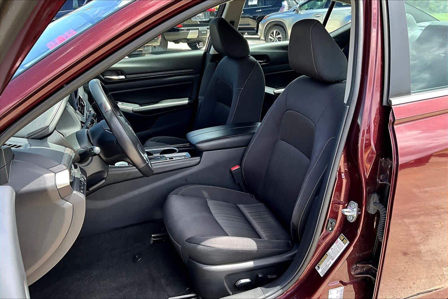 2024 Nissan Altima 2.5 SV - 7