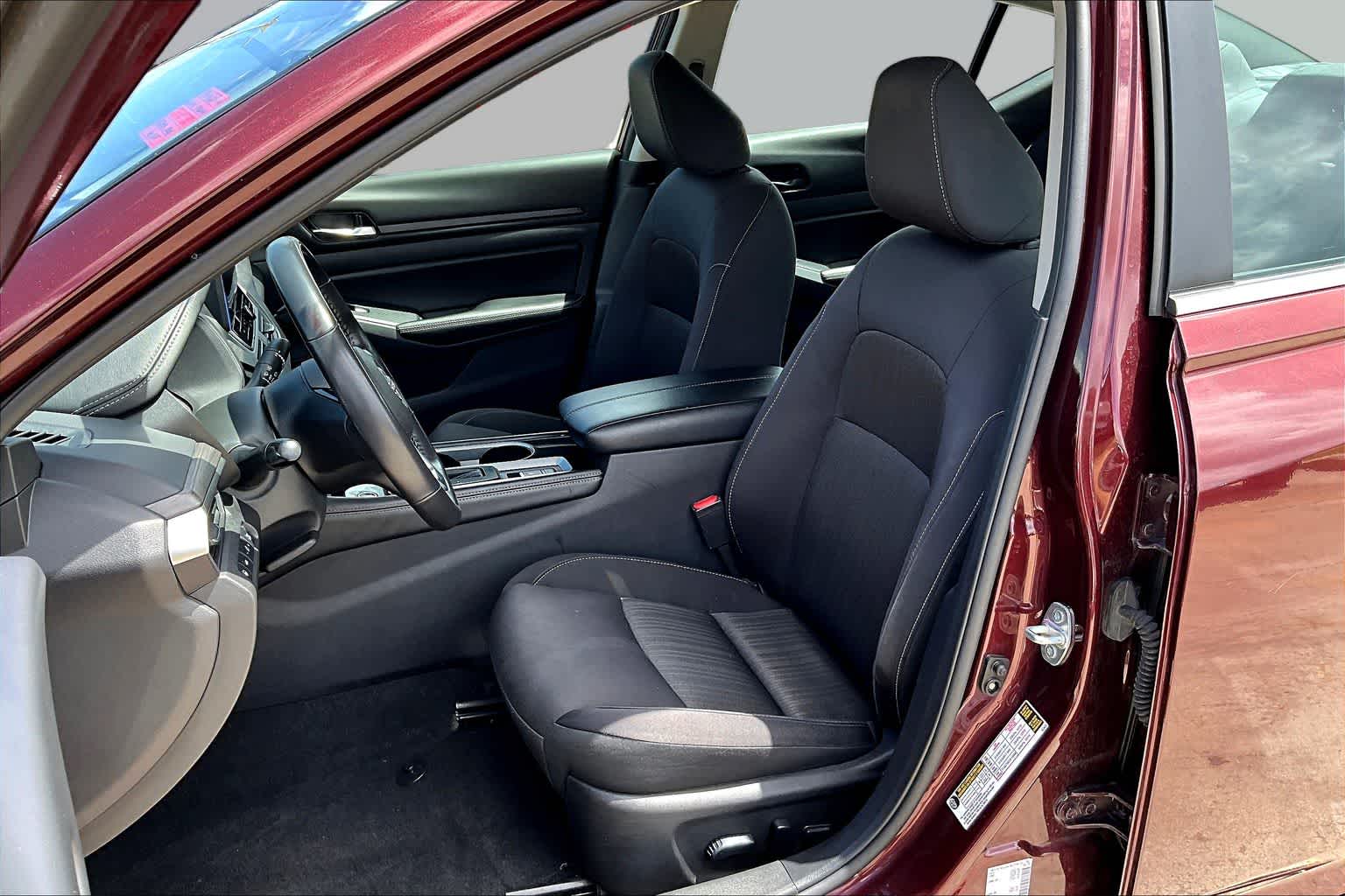 2024 Nissan Altima 2.5 SV - 7