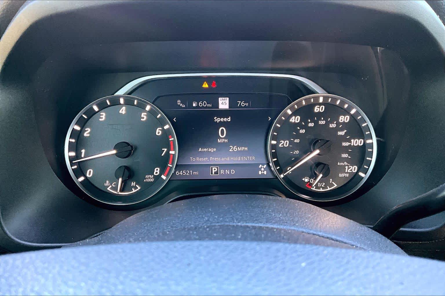 2021 Nissan Titan photo 25 of 35