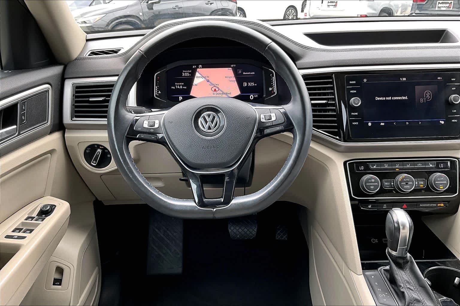 2019 Volkswagen Atlas 3.6L V6 SEL Pure White at Mercedes-Benz of Houston North
