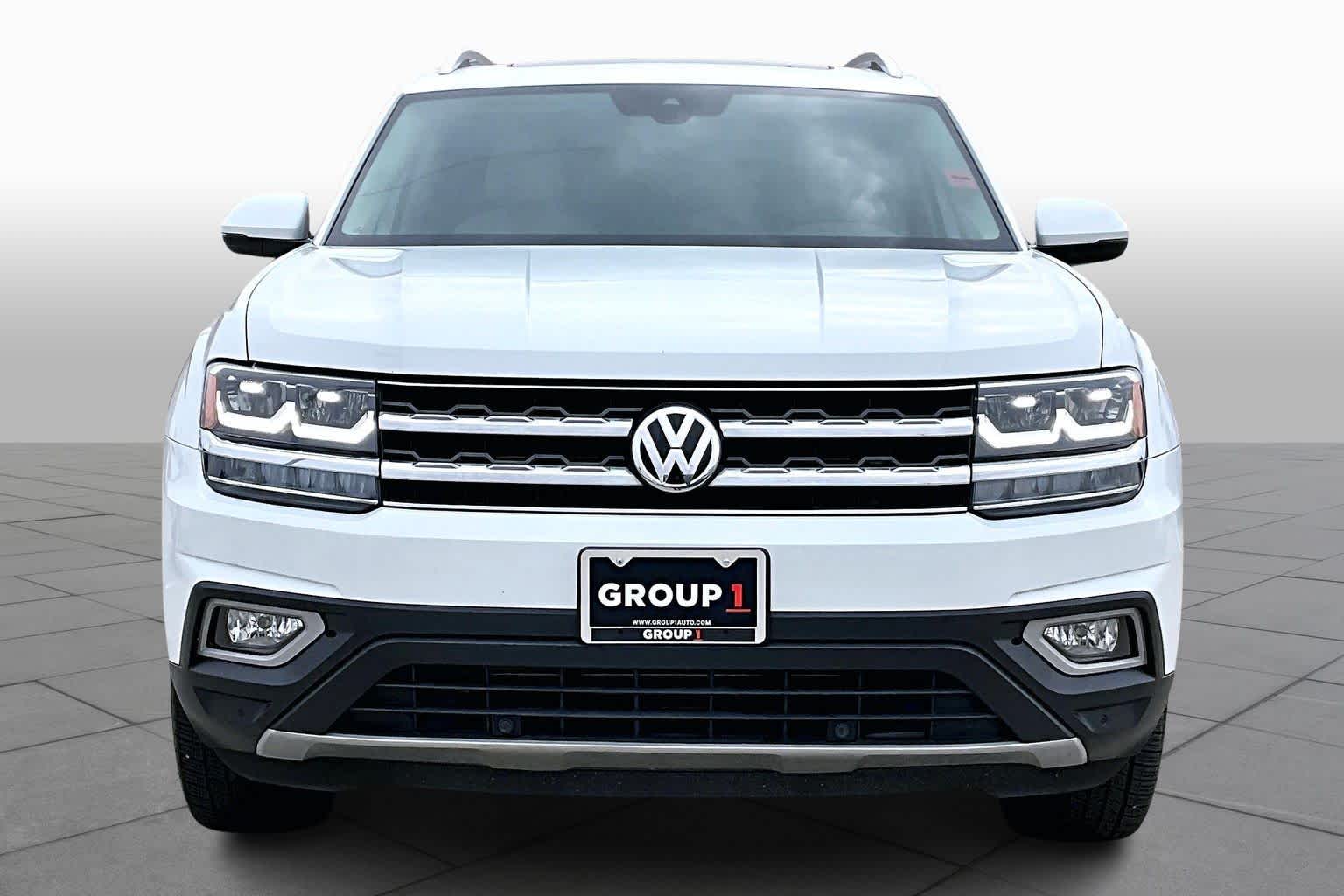 2019 Volkswagen Atlas 3.6L V6 SEL Pure White at Mercedes-Benz of Houston North