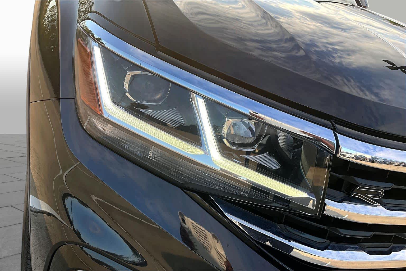 2021 Volkswagen Atlas Cross Sport photo 28 of 36