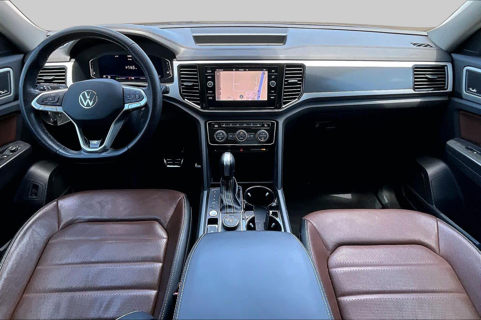 2023 Volkswagen Atlas 3.6L V6 SEL Premium R-Line Opal White Pearl at Beck & Masten Kia