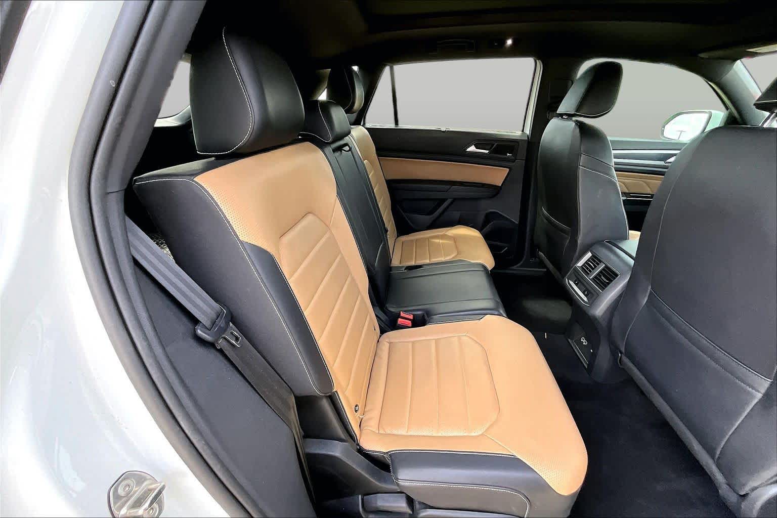 2020 Volkswagen Atlas Cross Sport 3.6L V6 SEL Premium Pure White at AutoNation USA Katy