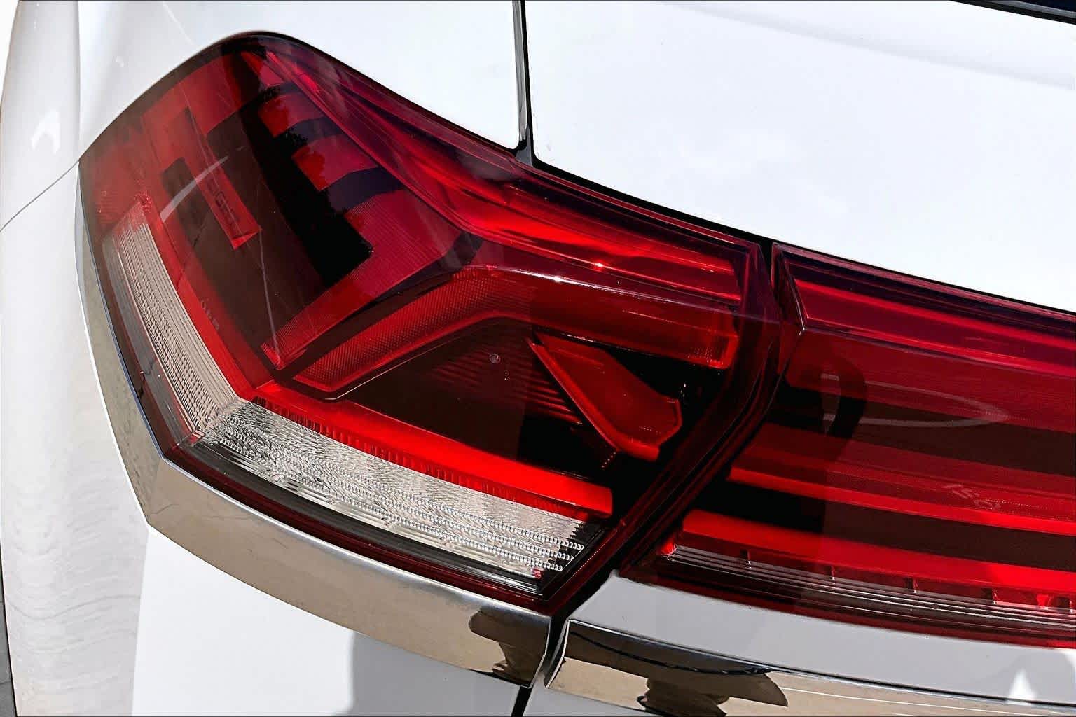 2020 Volkswagen Atlas Cross Sport 3.6L V6 SEL Premium Pure White at AutoNation USA Katy