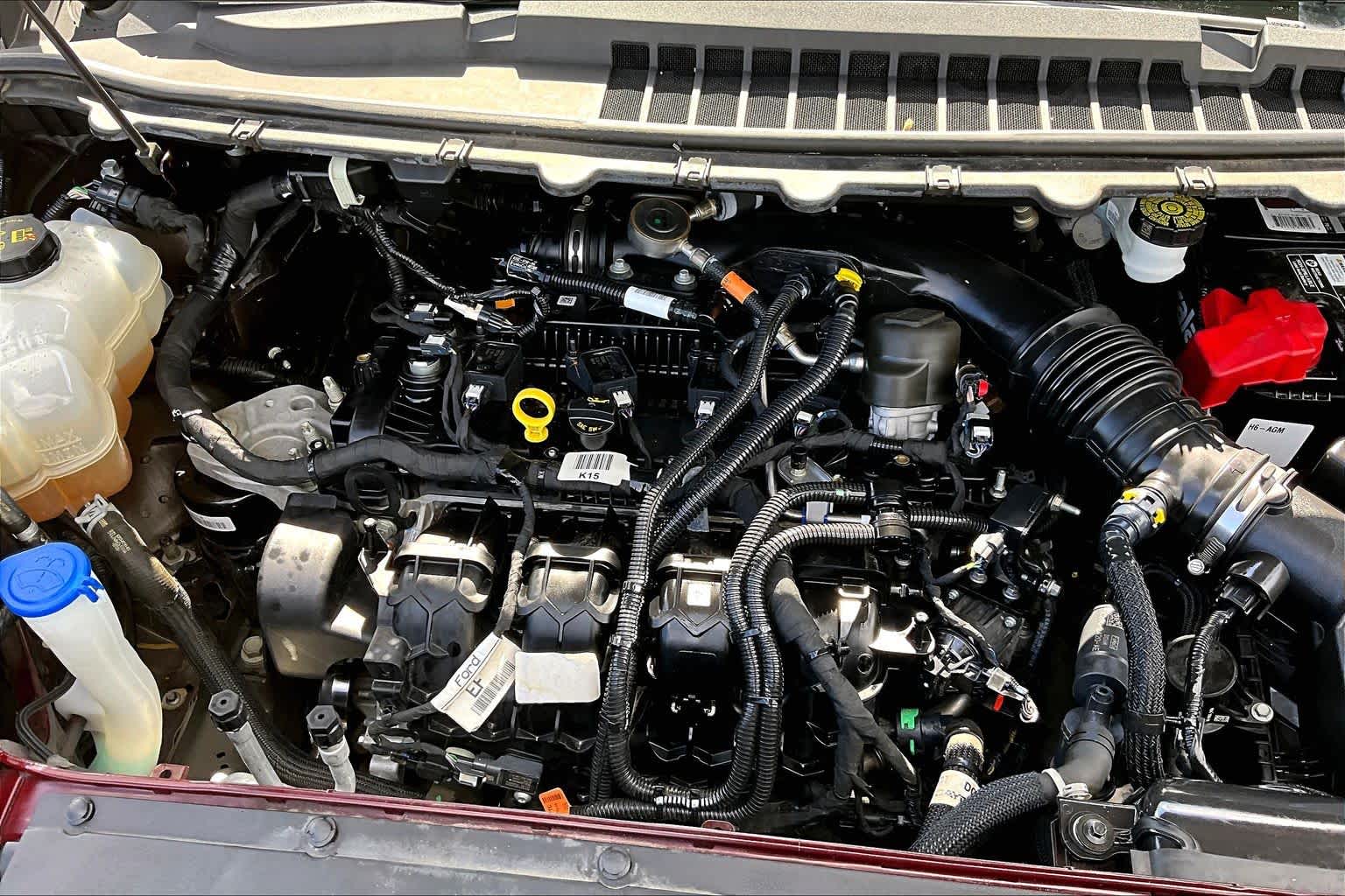 2019 Ford Edge photo 33 of 37