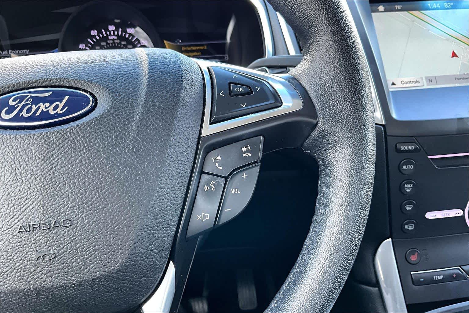 2016 Ford Edge Titanium White Platinum Metallic Tri-Coat at Tomball Ford