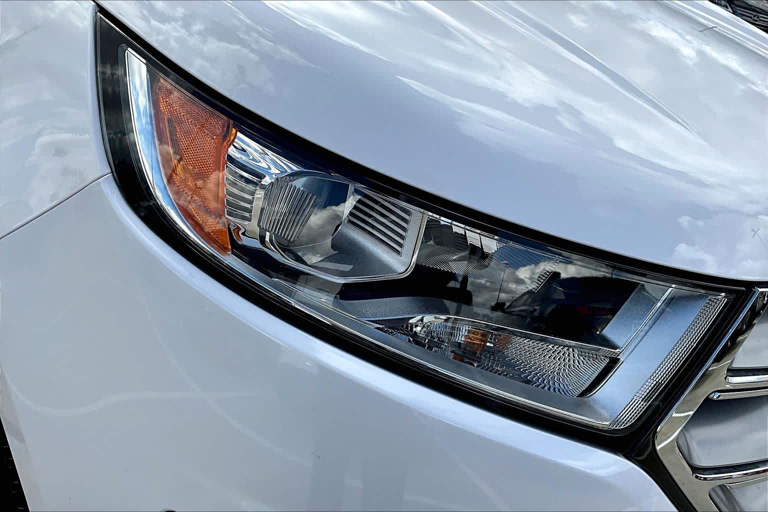 2016 Ford Edge Titanium White Platinum Metallic Tri-Coat at Tomball Ford