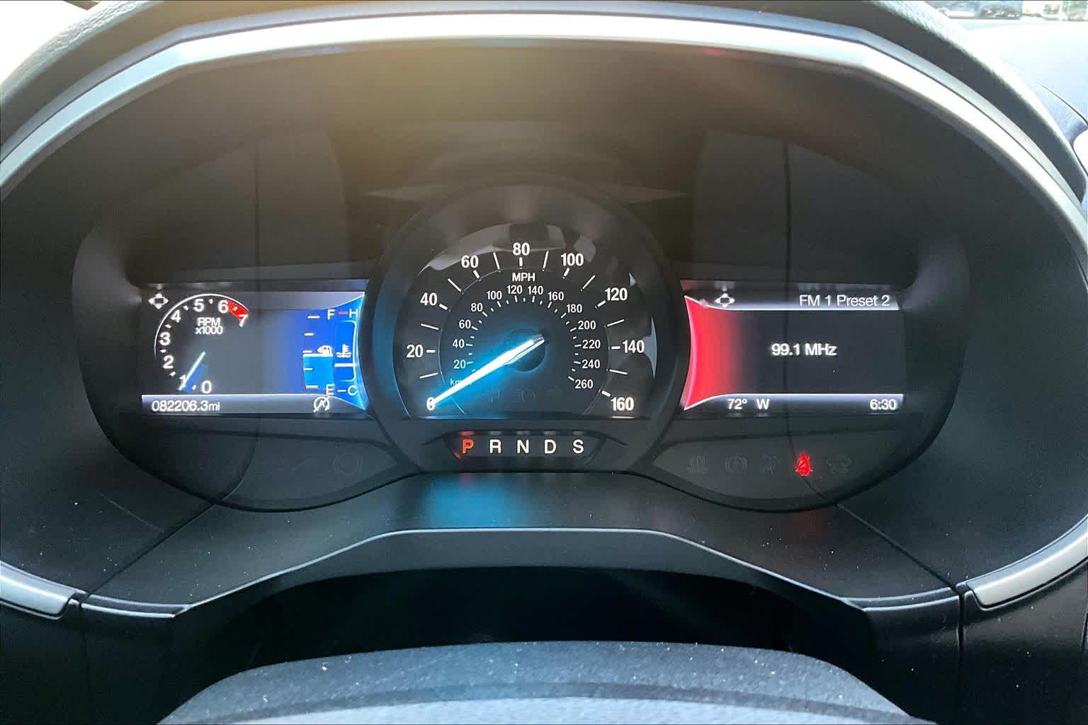 2019 Ford Edge photo 24 of 35