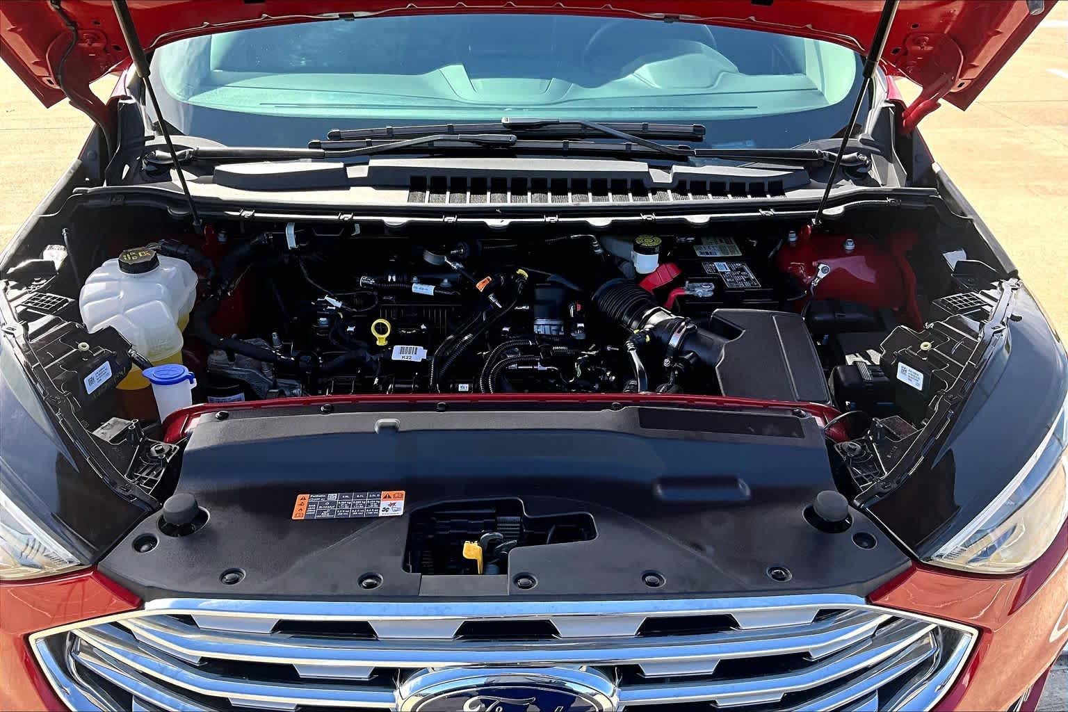 2022 Ford Edge photo 31 of 36