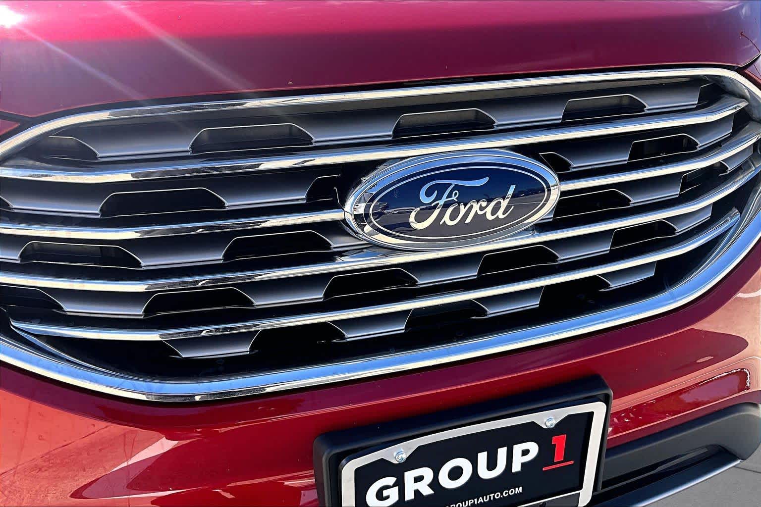 2022 Ford Edge photo 29 of 36
