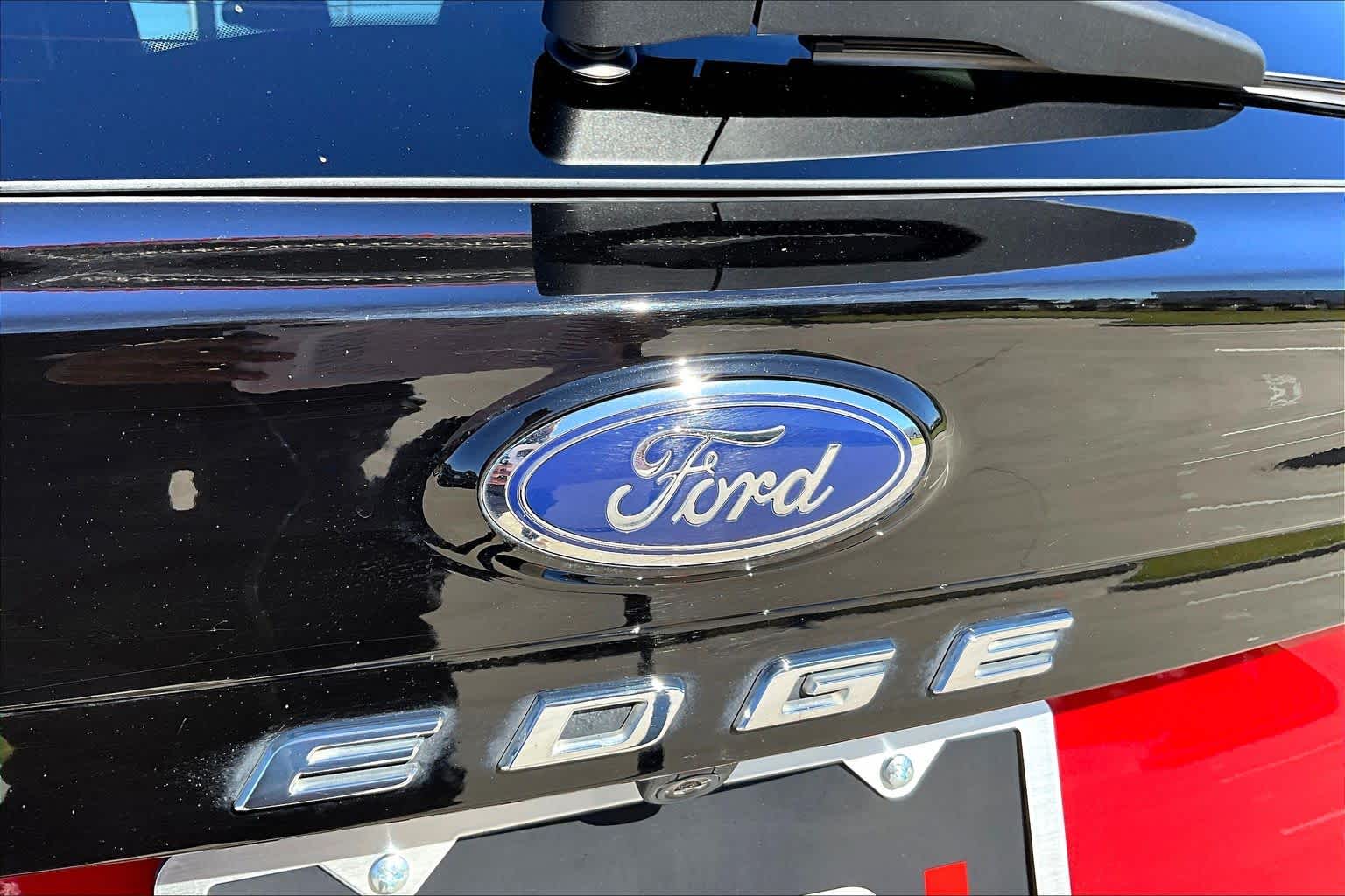 2023 Ford Edge SEL Rapid Red Metallic Tinted Clearcoat at Honda of Clear Lake