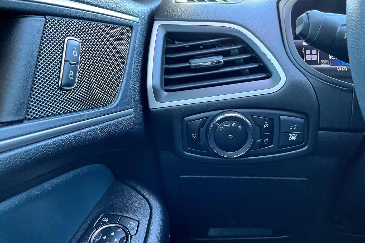 2023 Ford Edge SEL Rapid Red Metallic Tinted Clearcoat at Honda of Clear Lake