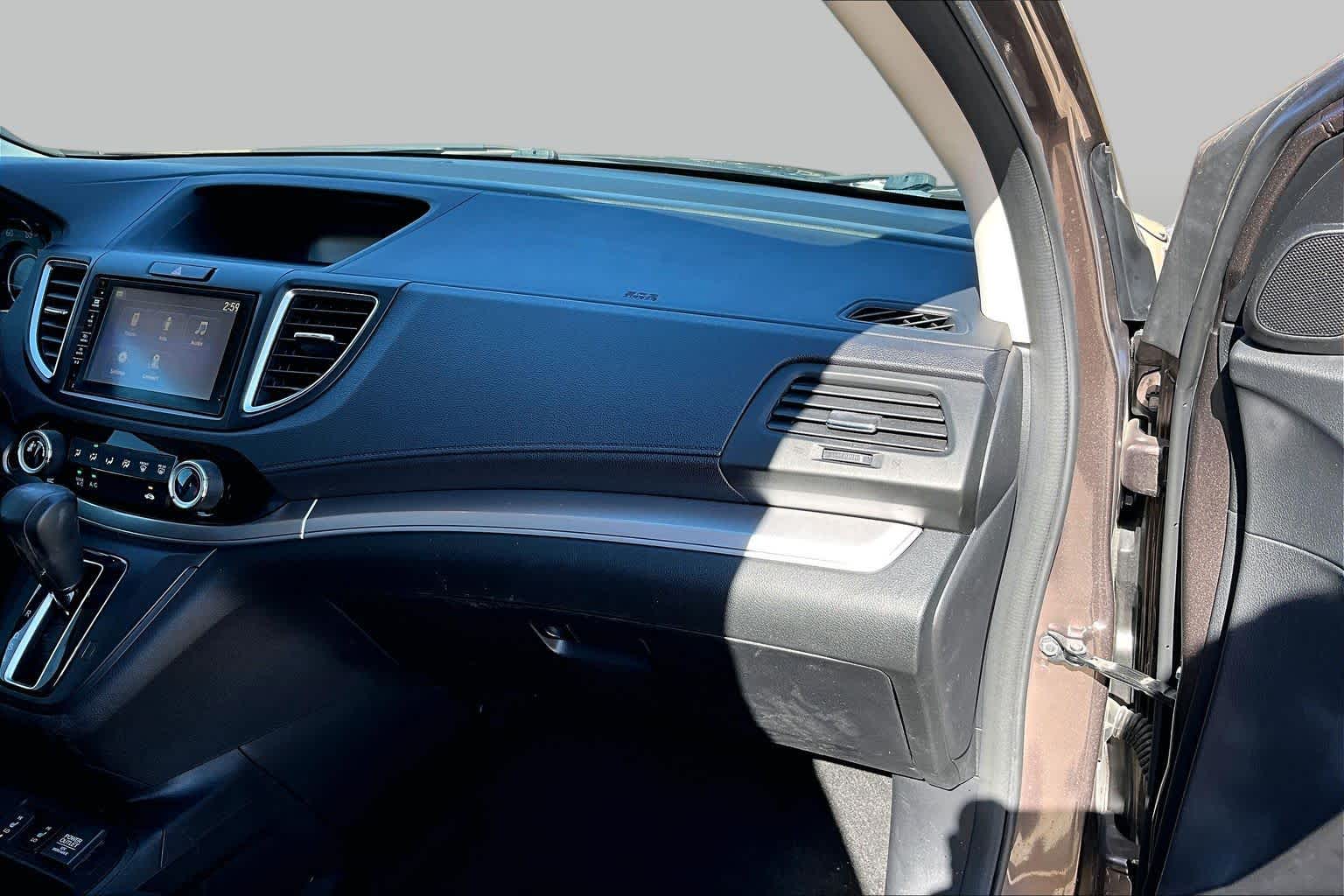2015 Honda CR-V photo 18 of 31