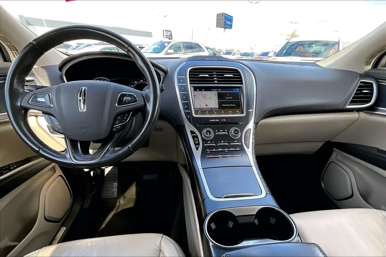 2017 Lincoln MKX Select Palladium White Gold Metallic at Mac Haik Ford