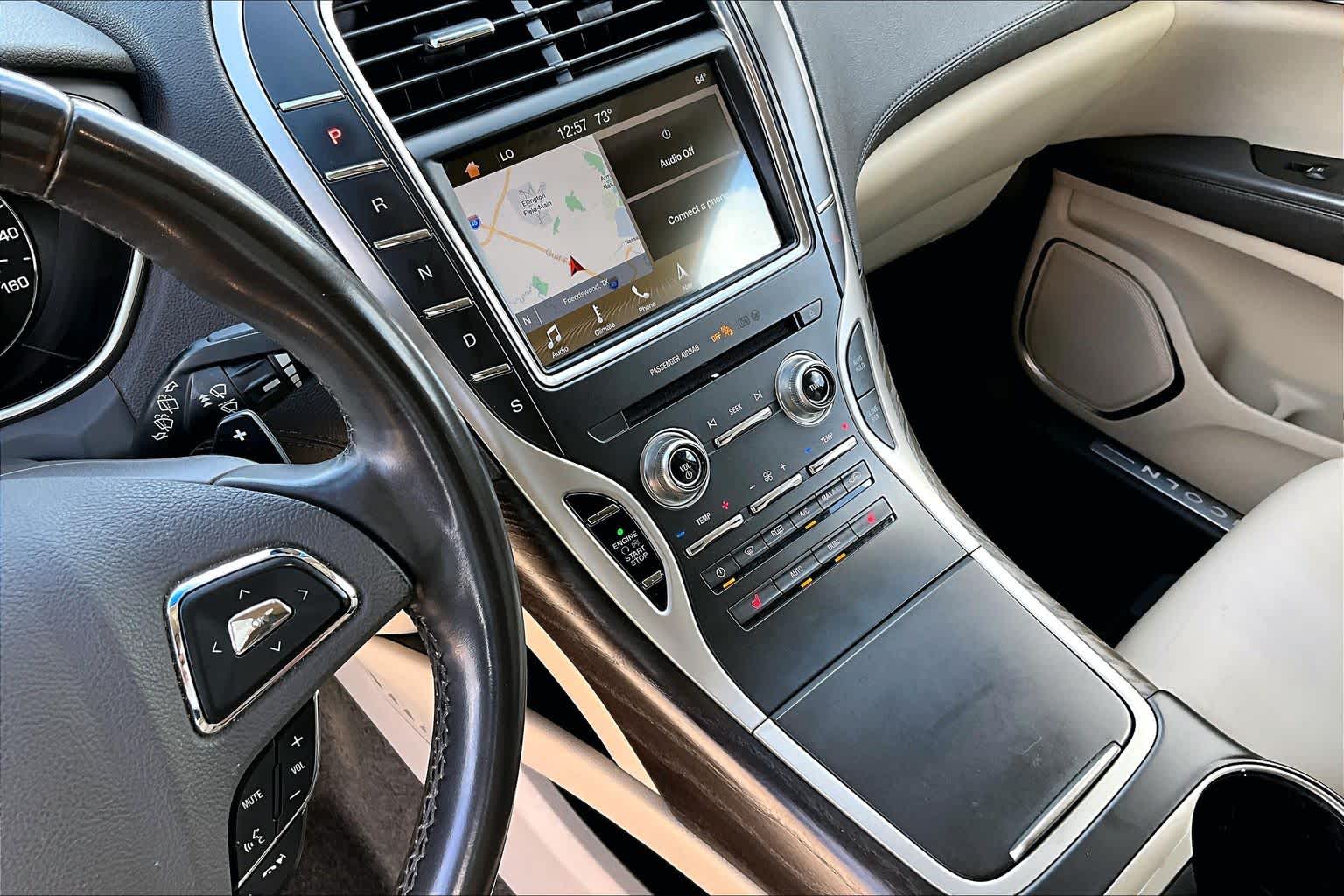 2017 Lincoln MKX Select Palladium White Gold Metallic at Mac Haik Ford