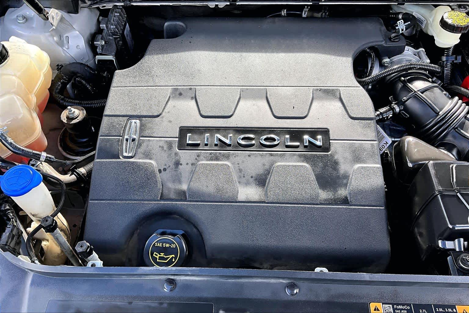 2017 Lincoln MKX Select Palladium White Gold Metallic at Mac Haik Ford