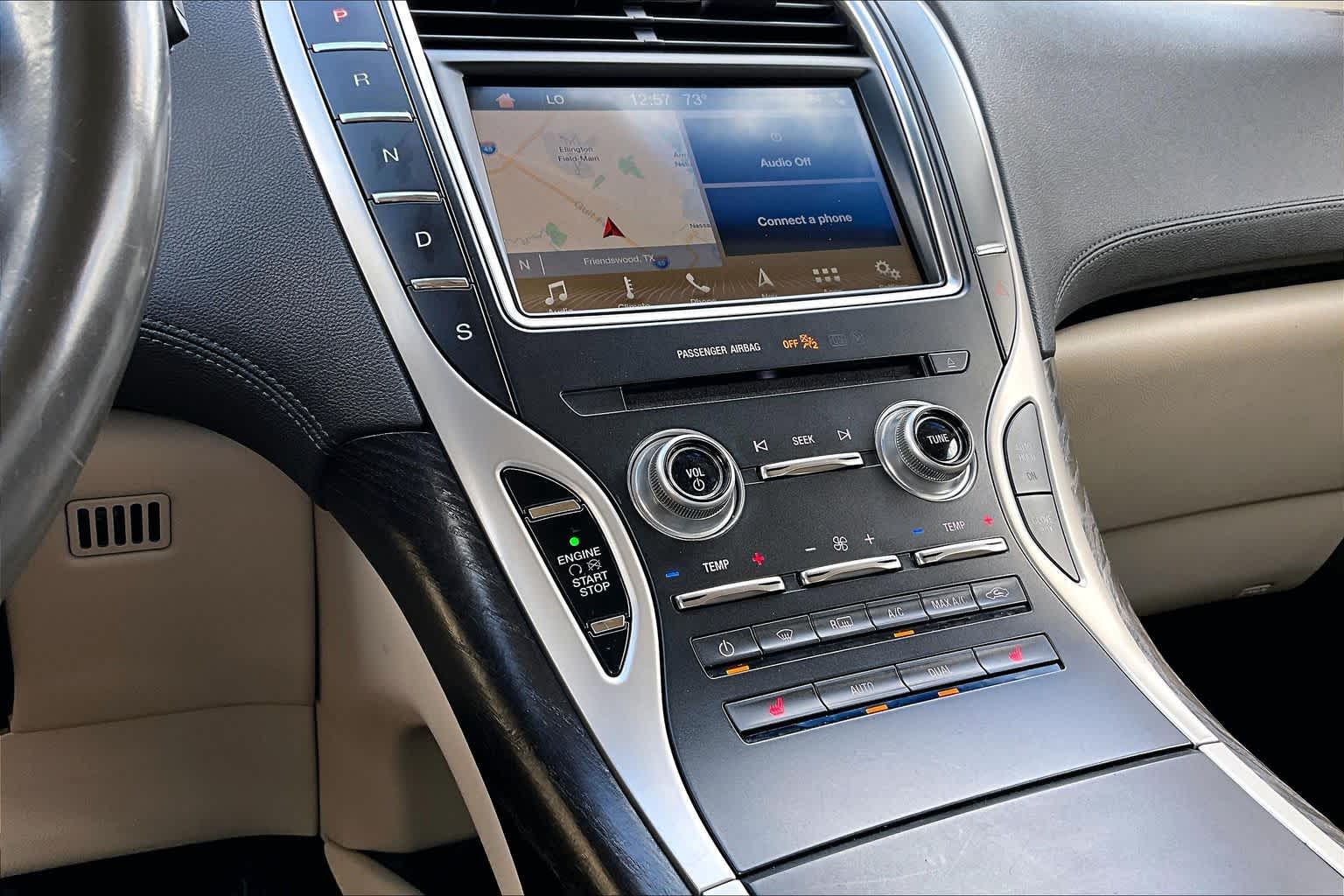 2017 Lincoln MKX Select Palladium White Gold Metallic at Mac Haik Ford