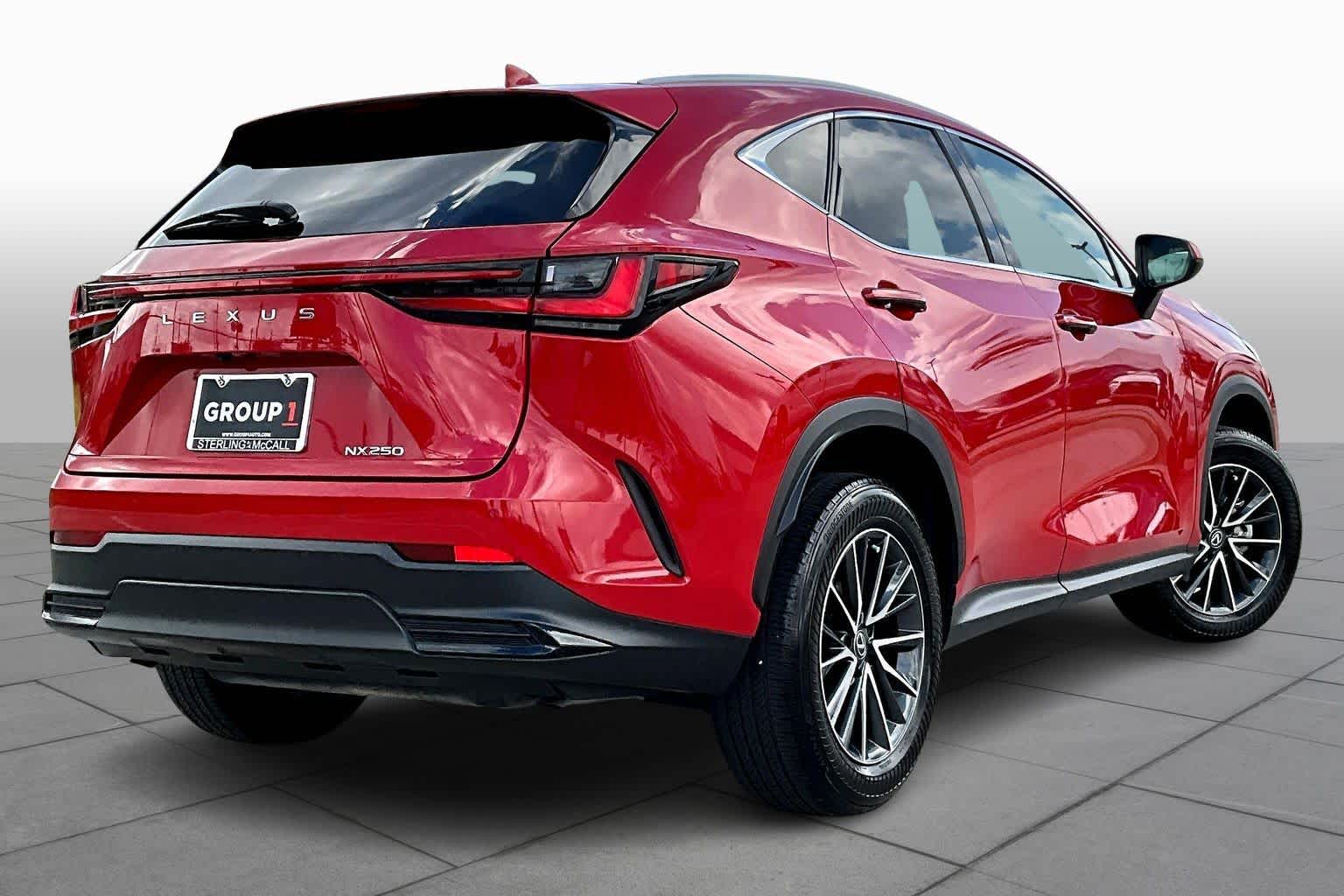 2025 Lexus NX  - 11