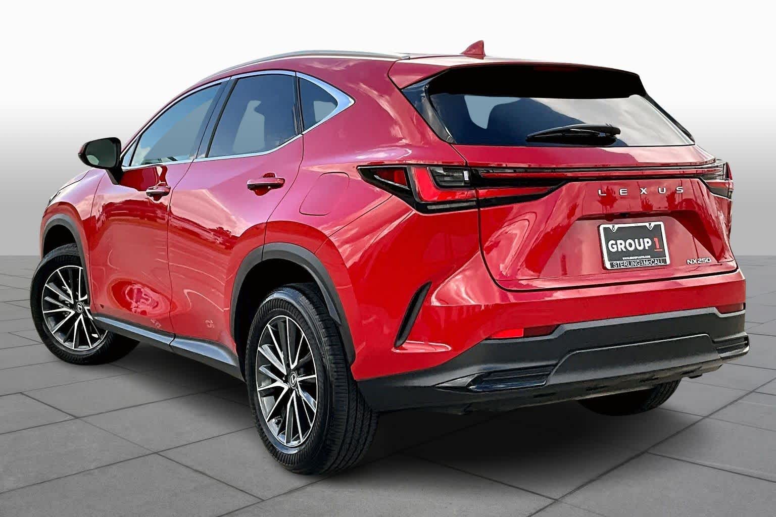 2025 Lexus NX  - 10