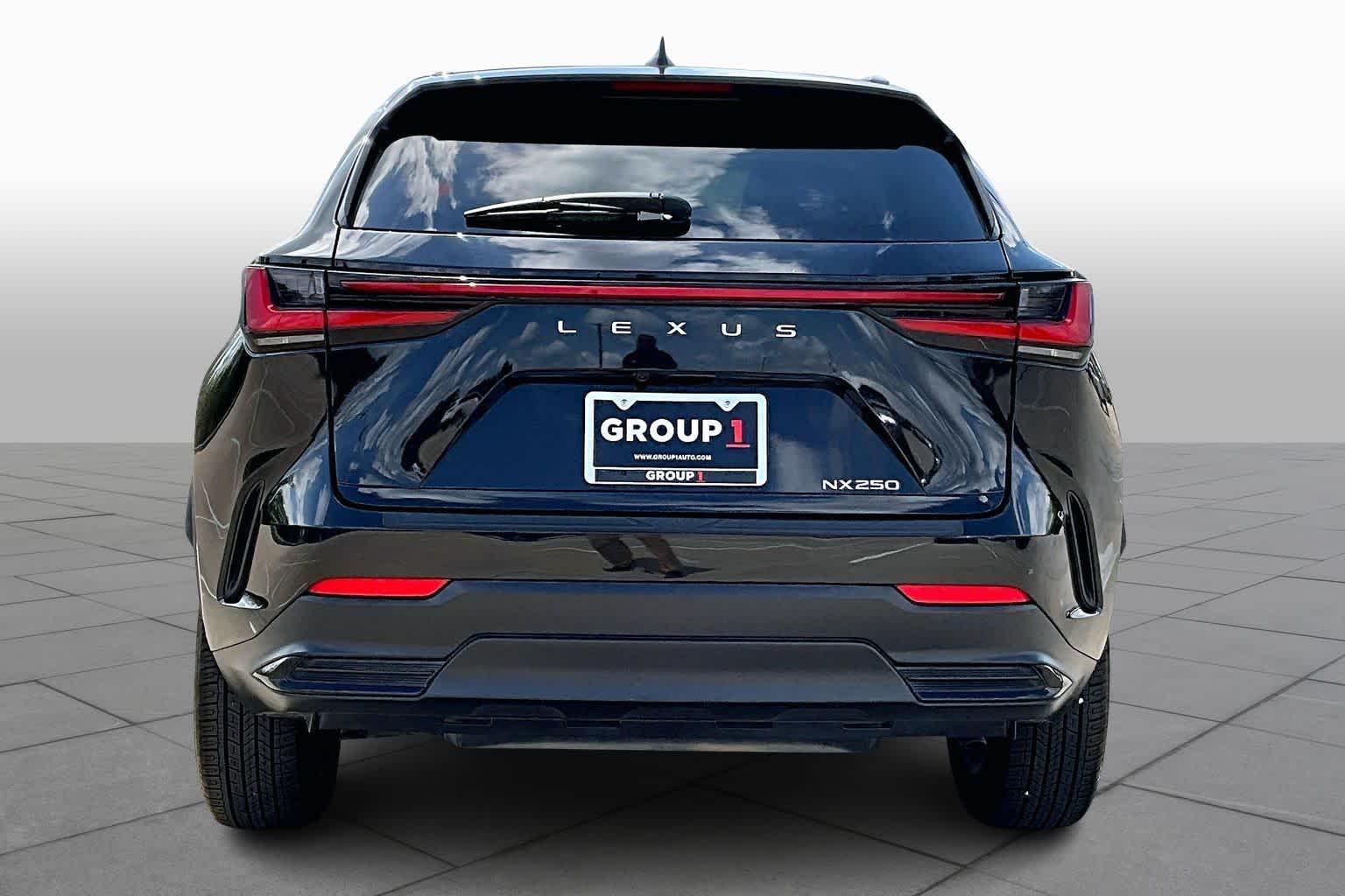 2024 Lexus NX 250 - 4