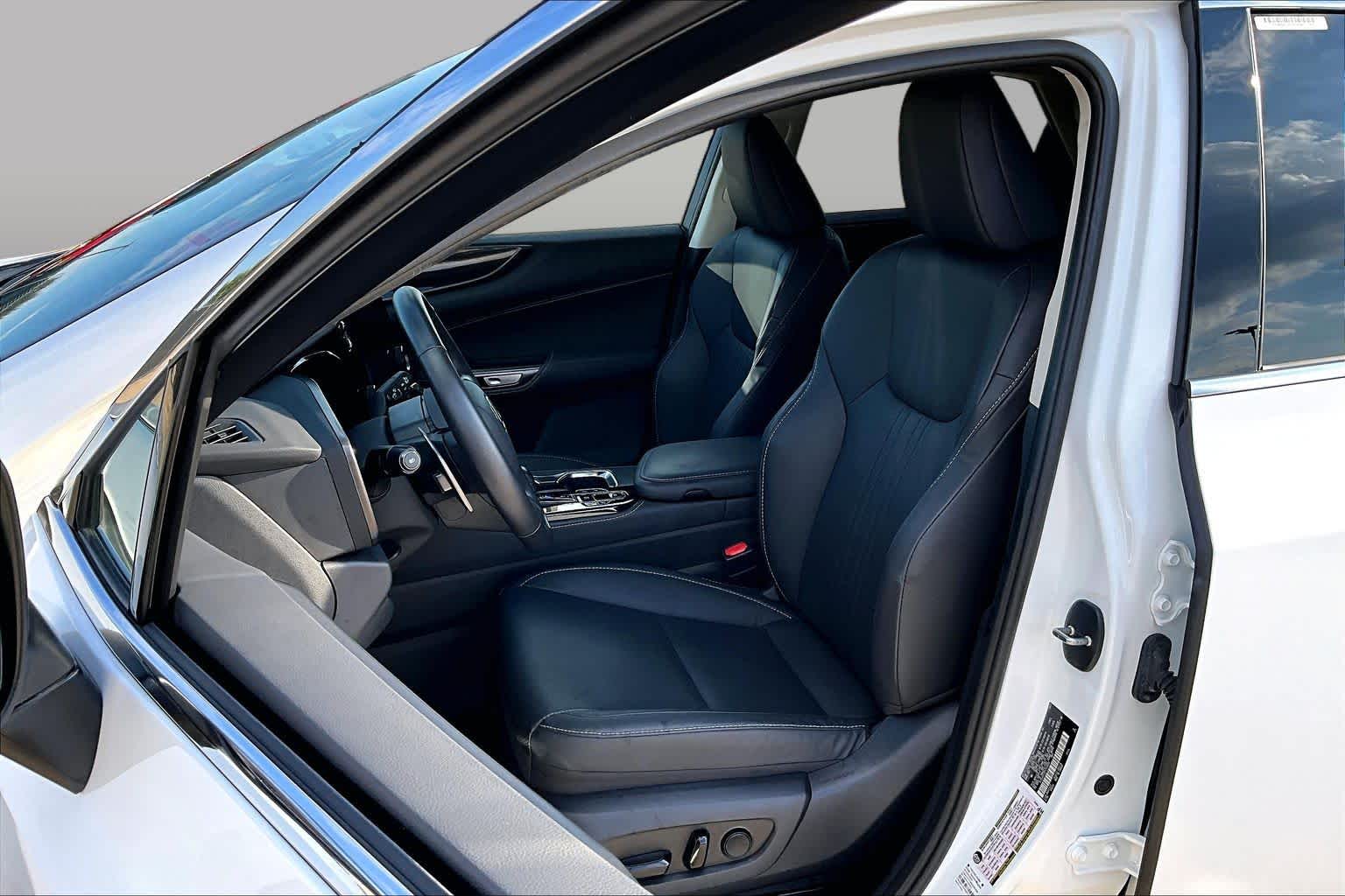2026 Lexus NX 350 photo 8 of 37