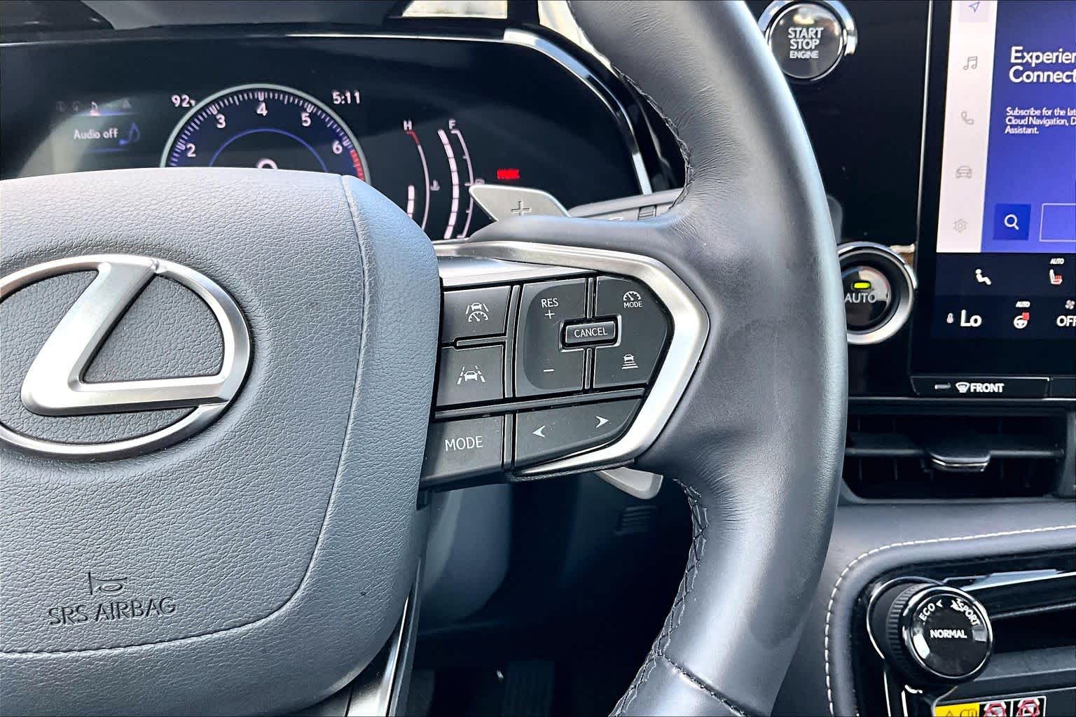 2026 Lexus NX 350 photo 25 of 37