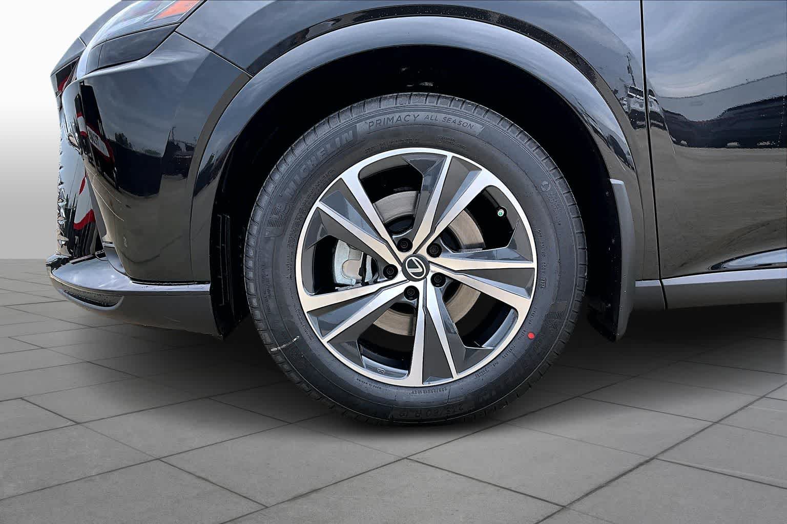 2026 Lexus RX Premium - 10