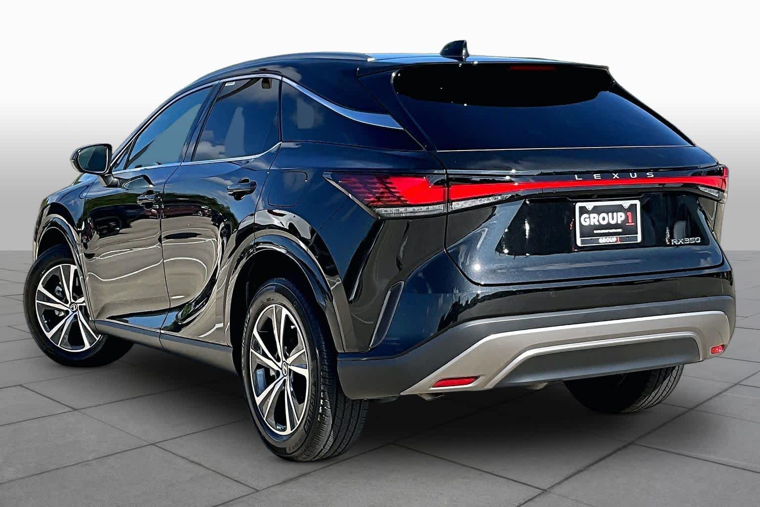 2026 Lexus RX Premium - 11