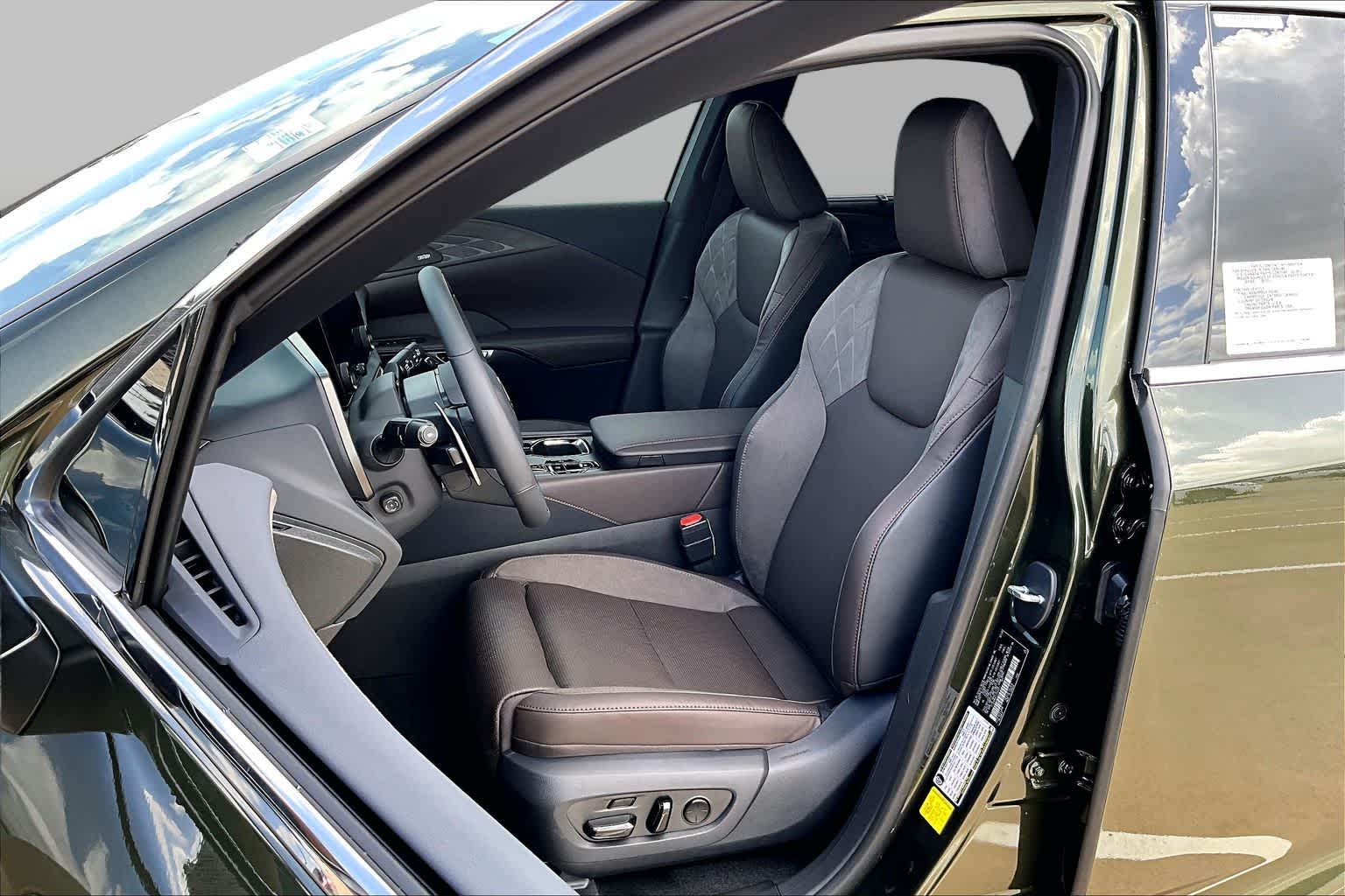 2026 Lexus RX 350 Luxury - 8