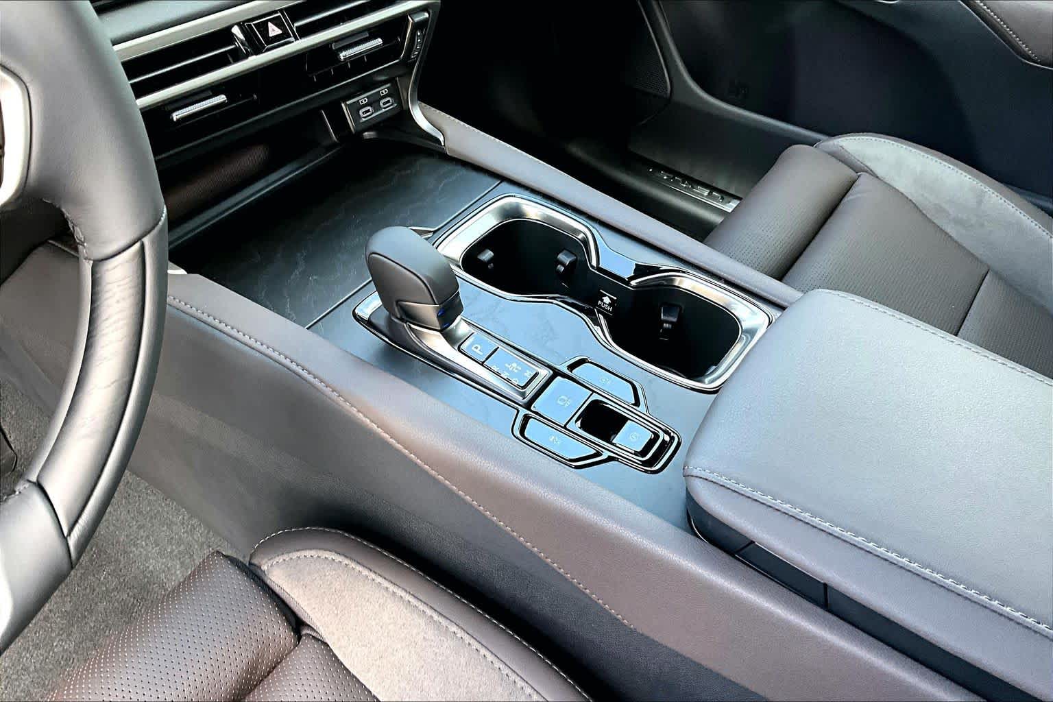 2026 Lexus RX 350 Luxury - 6