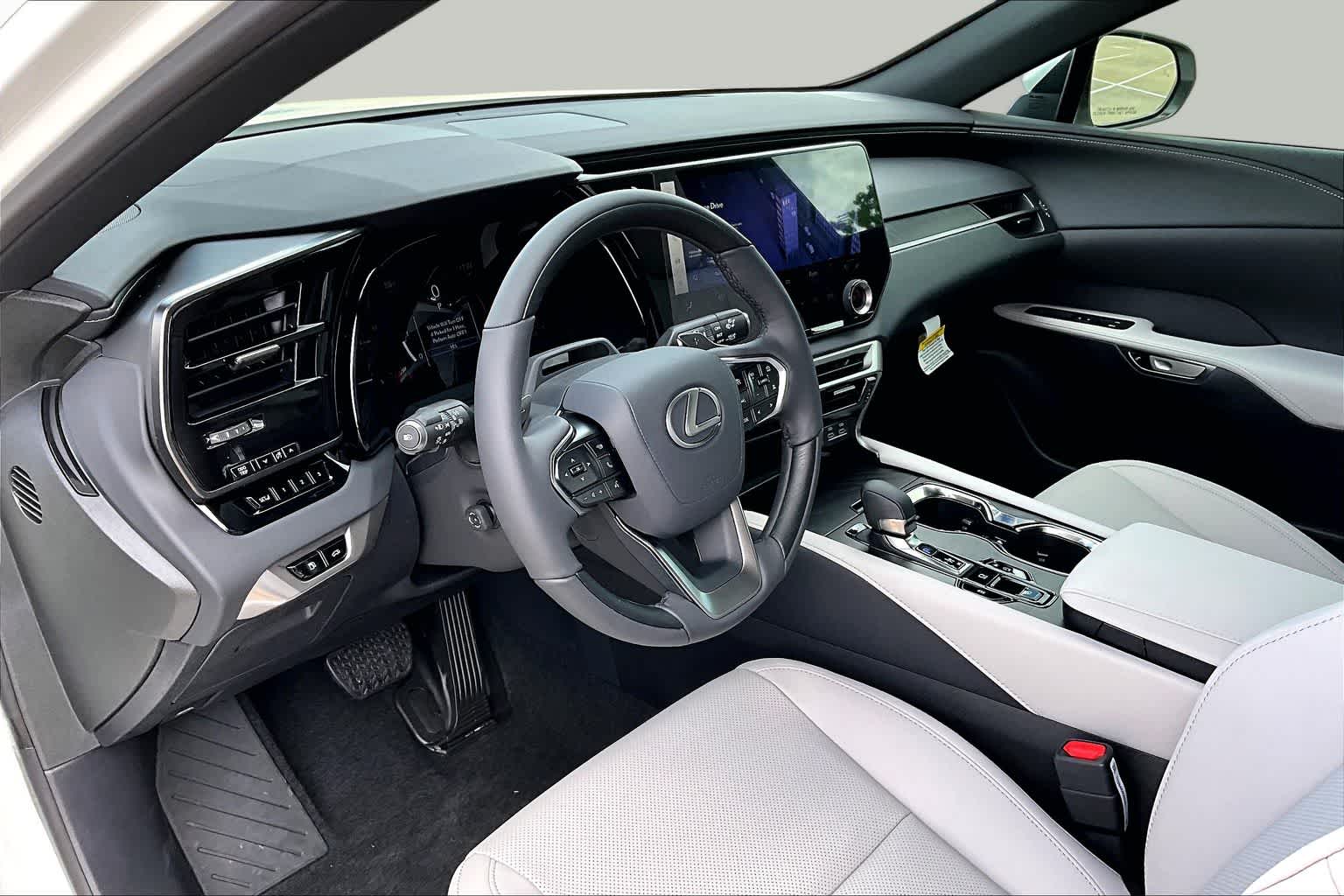 2026 Lexus RX 350 photo 8 of 20