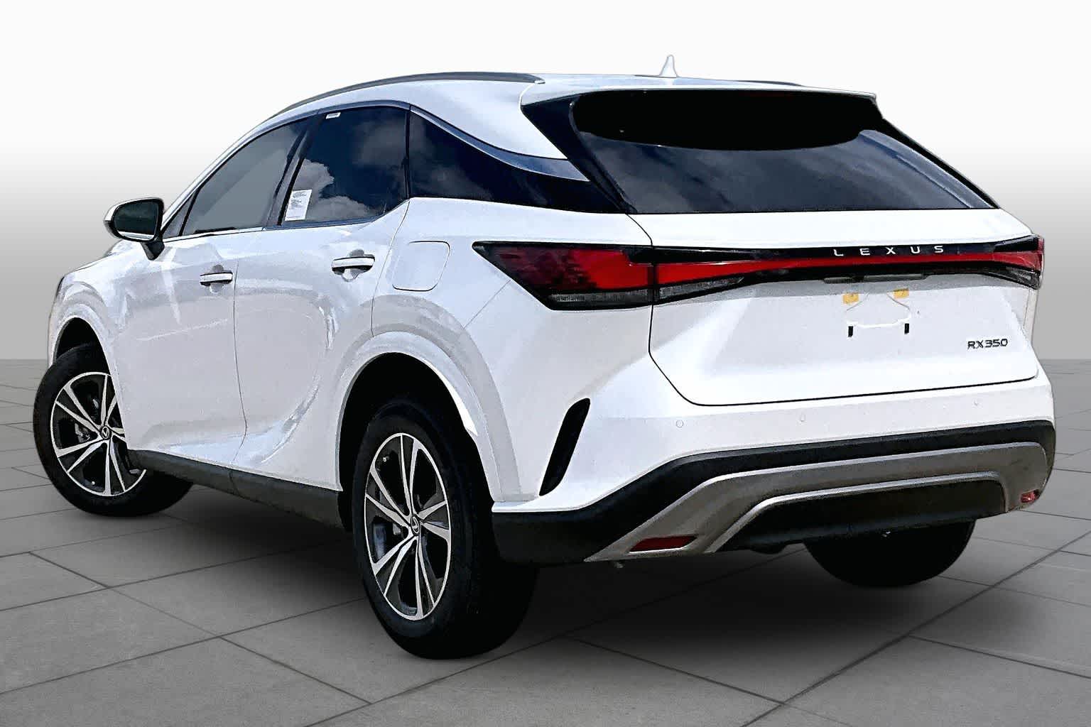 2026 Lexus RX 350 photo 12 of 20