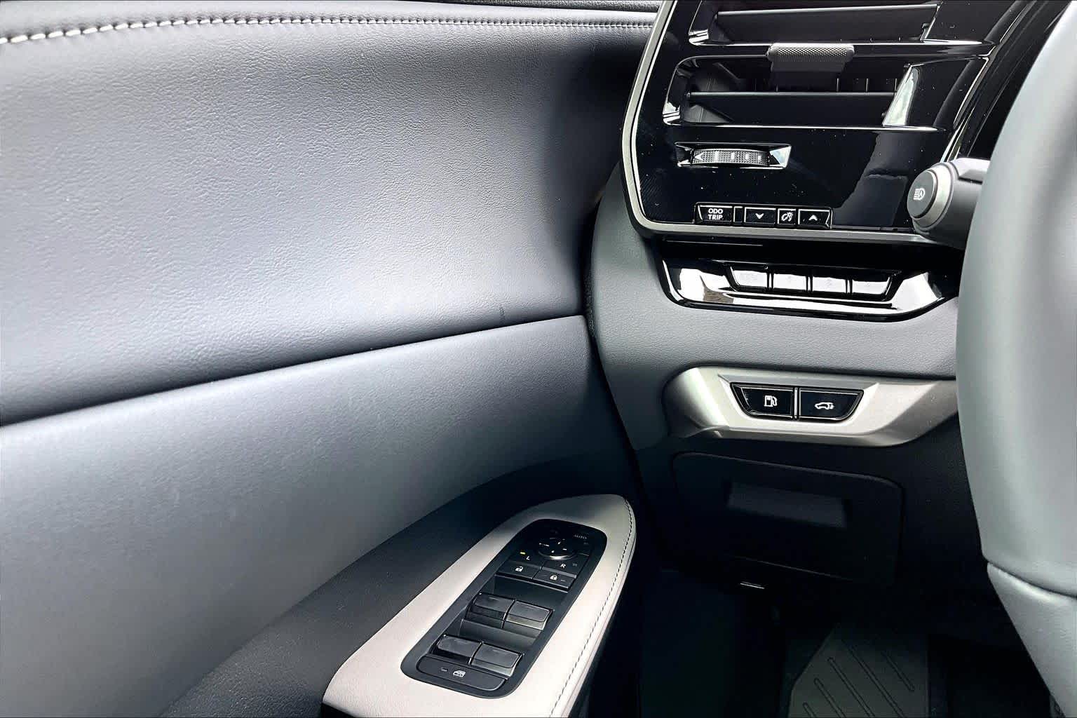 2026 Lexus RX 350 photo 20 of 20