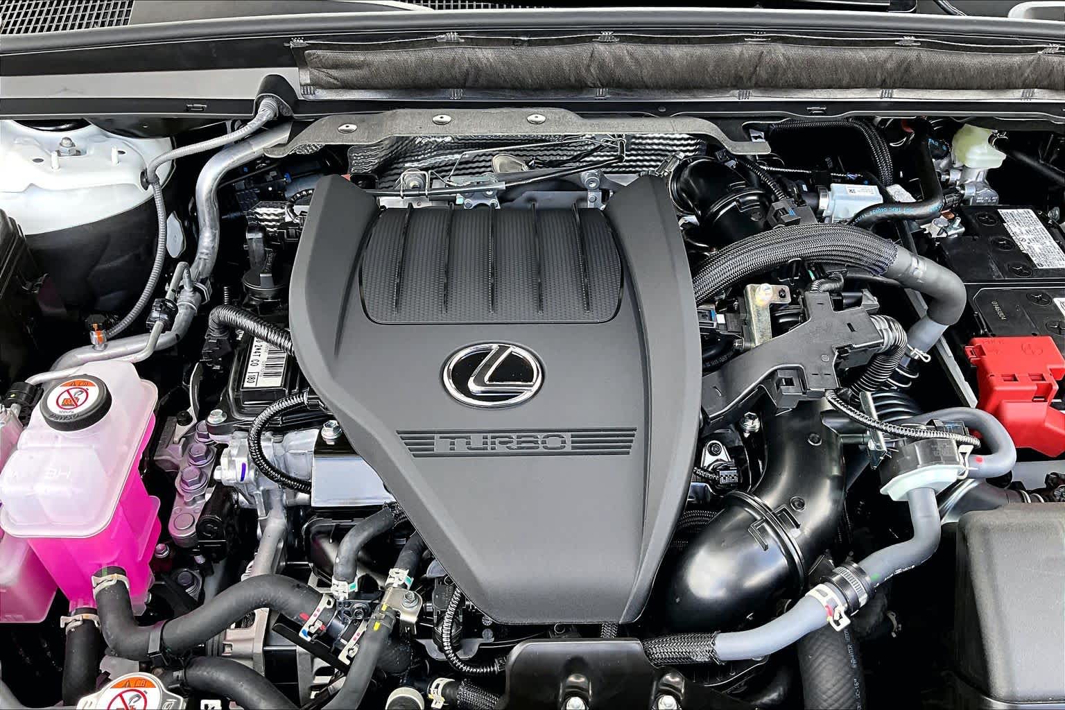 2026 Lexus RX 350 photo 17 of 20