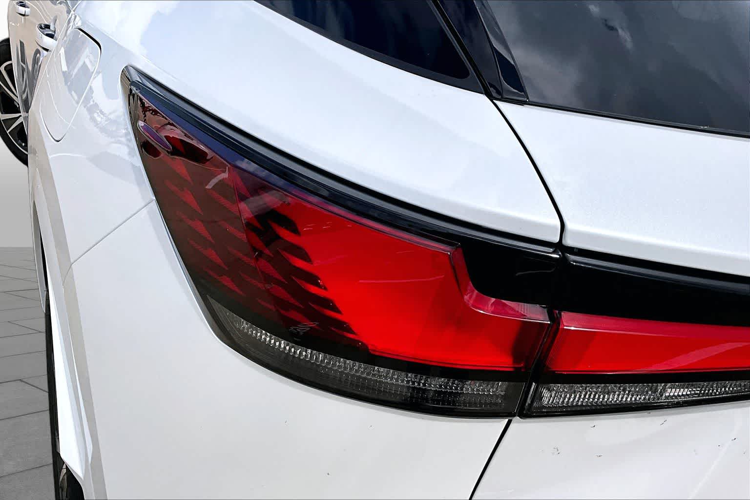 2026 Lexus RX 350 photo 14 of 20