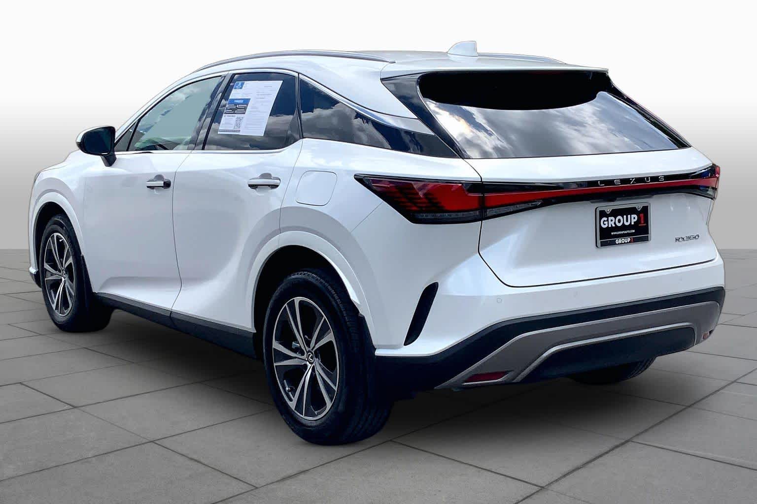 2024 Lexus RX 350 Premium - 11