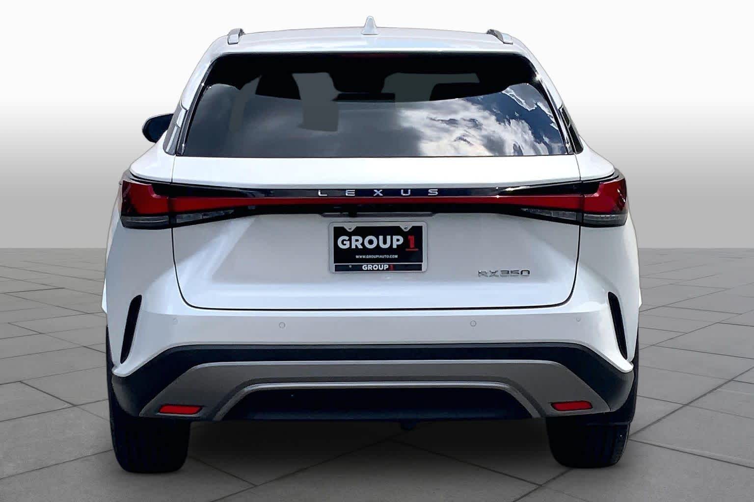 2024 Lexus RX 350 Premium - 4