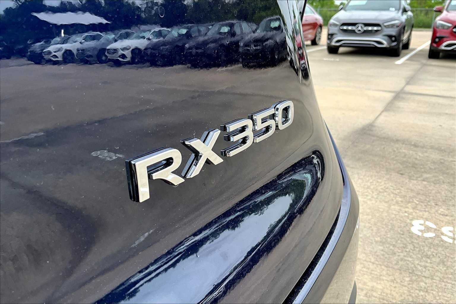 2025 Lexus RX 350 photo 15 of 22