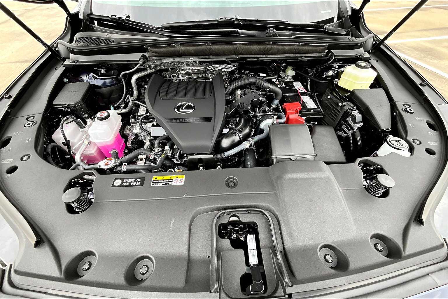 2025 Lexus RX 350 photo 16 of 22