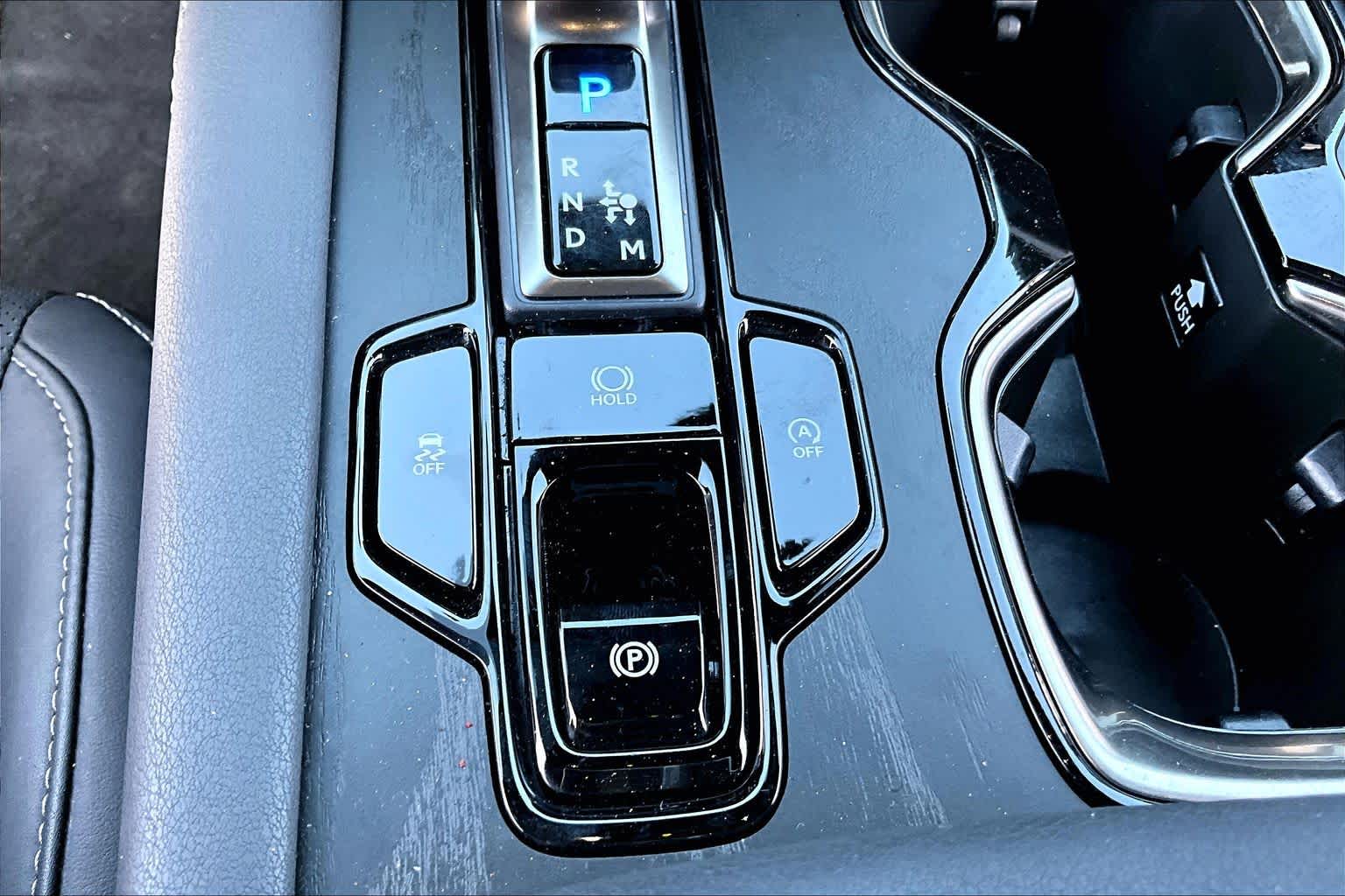 2025 Lexus RX 350 photo 32 of 34