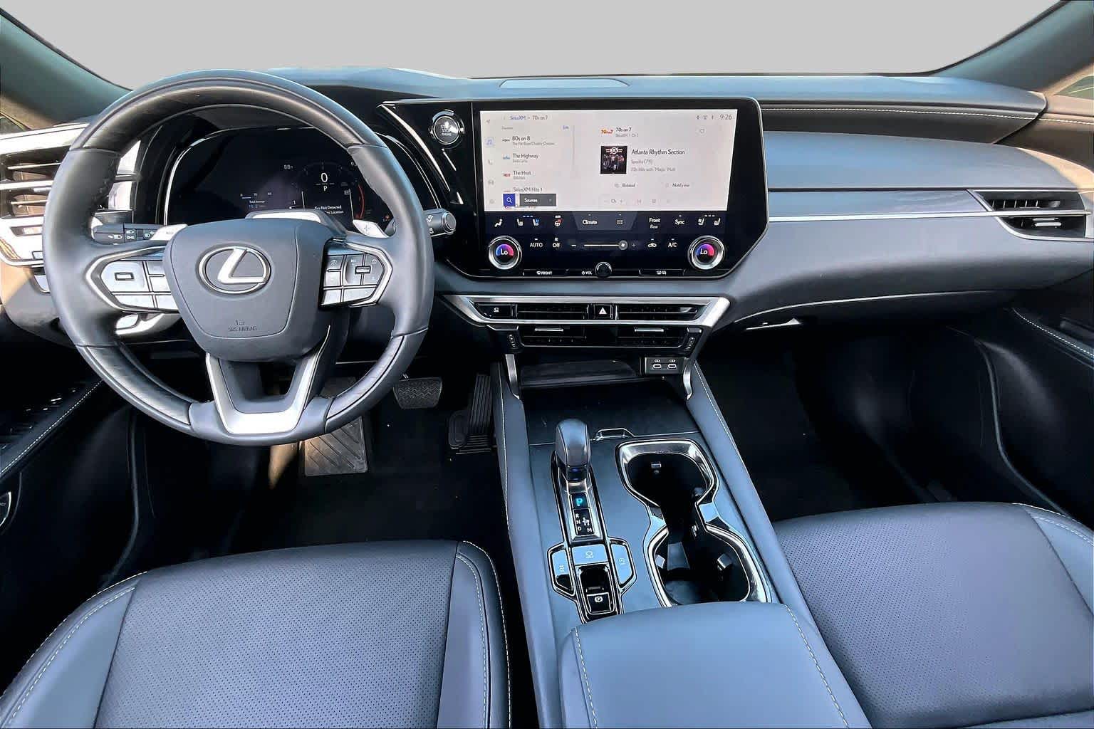 2025 Lexus RX 350 photo 13 of 34