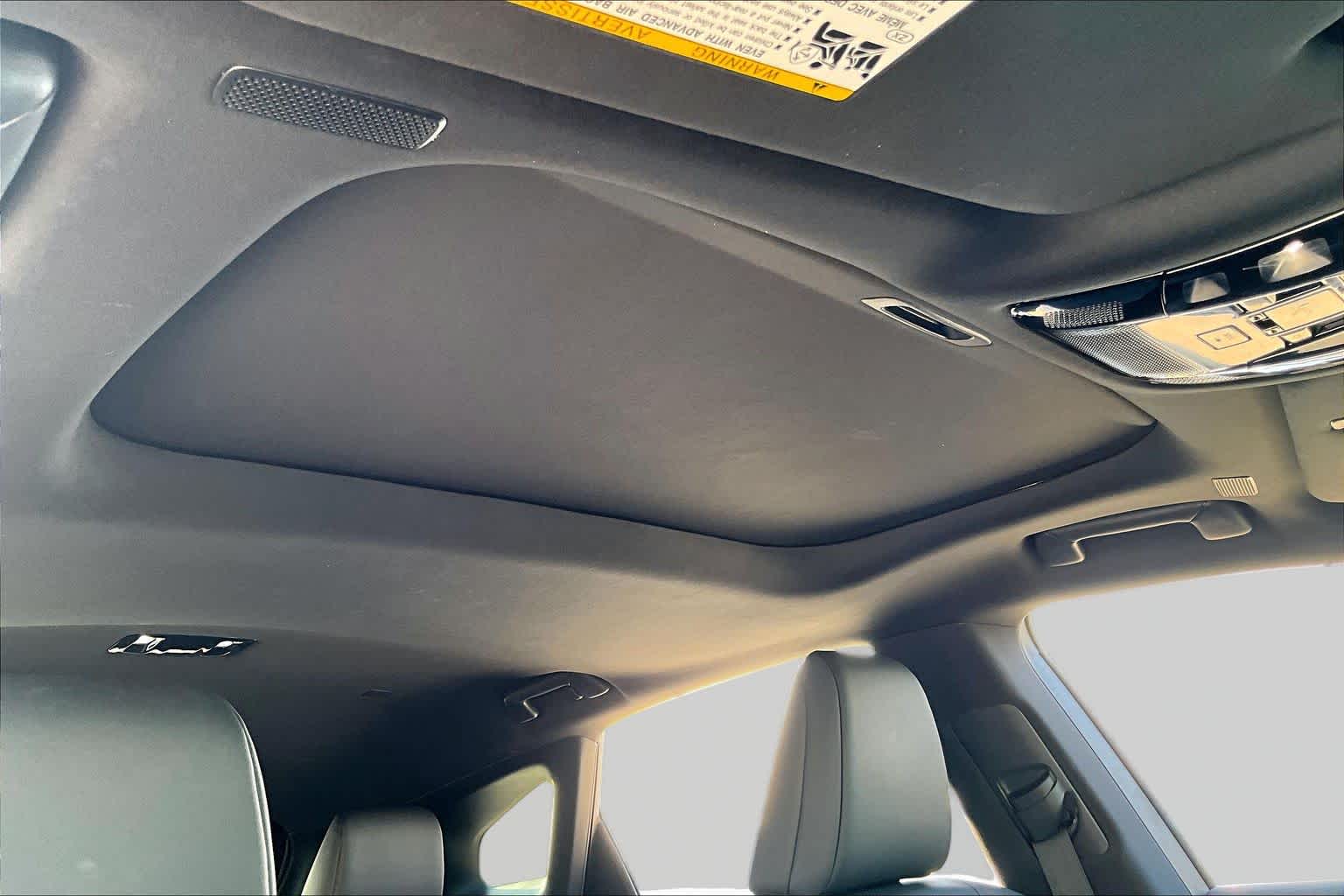 2025 Lexus RX 350 photo 12 of 34